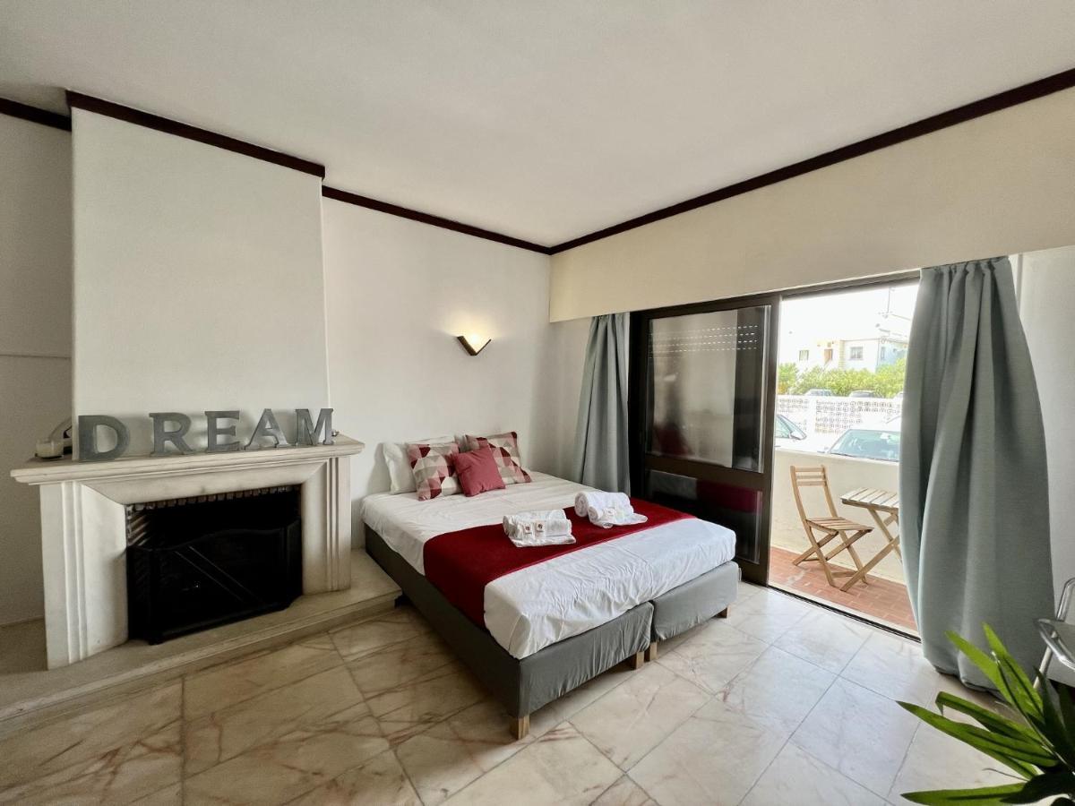 Albufeira Central 3 With Pool By Homing Eksteriør bilde